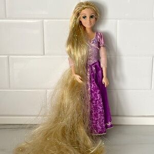 * Disney Store RAPUNZEL Tangled 1st Edition DOLL Long Tinsel Glitter Hair Barbie